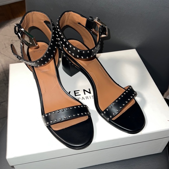 Givenchy Sandals - Picture 5 of 9